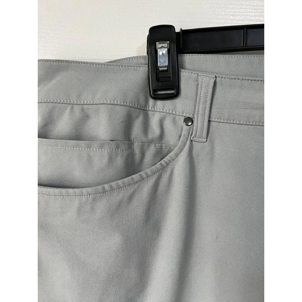 Lululemon Mens Light Gray ABC Pants Size 40 With Back & Front Pockets - Comfy